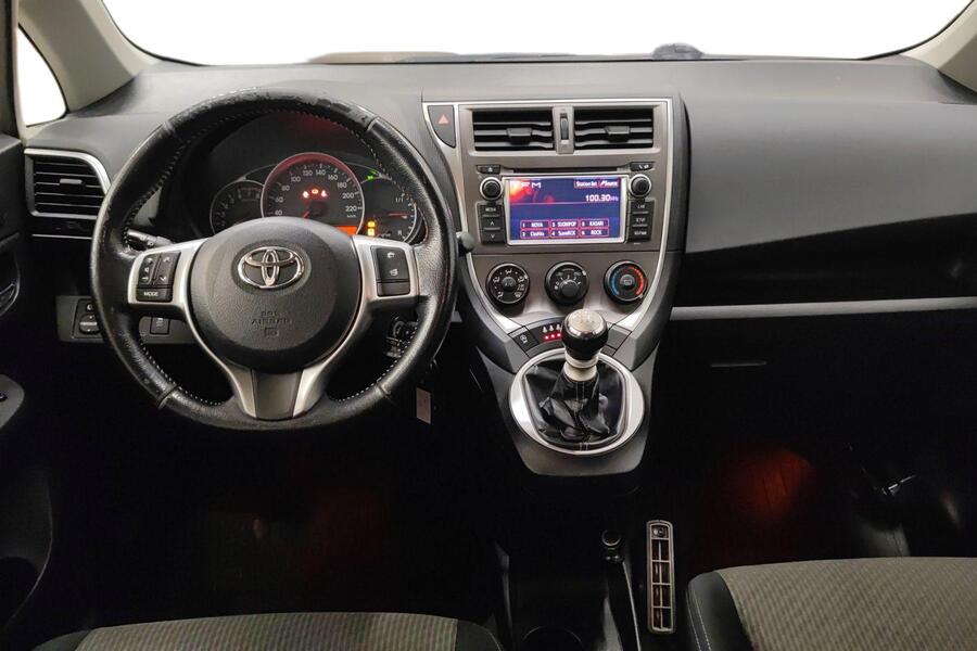 Toyota Verso-S vaihtoauto