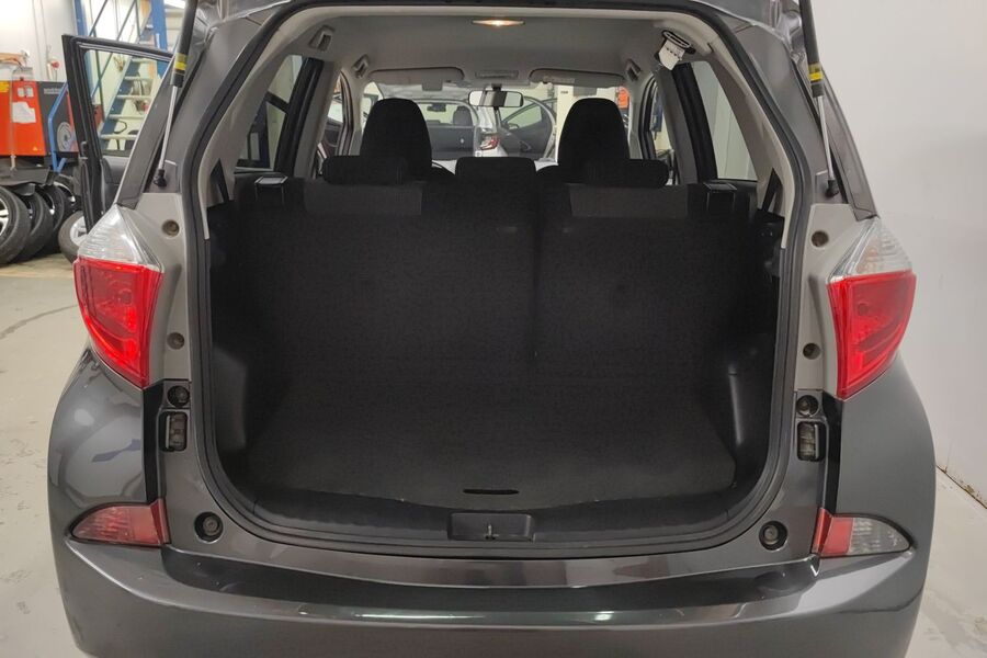 Toyota Verso-S vaihtoauto