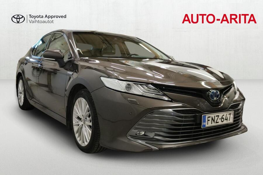 Toyota Camry vaihtoauto