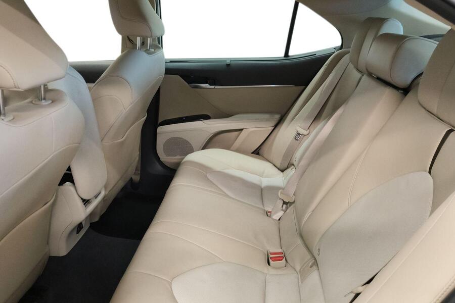 Toyota Camry vaihtoauto