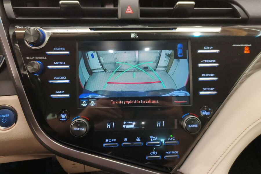 Toyota Camry vaihtoauto