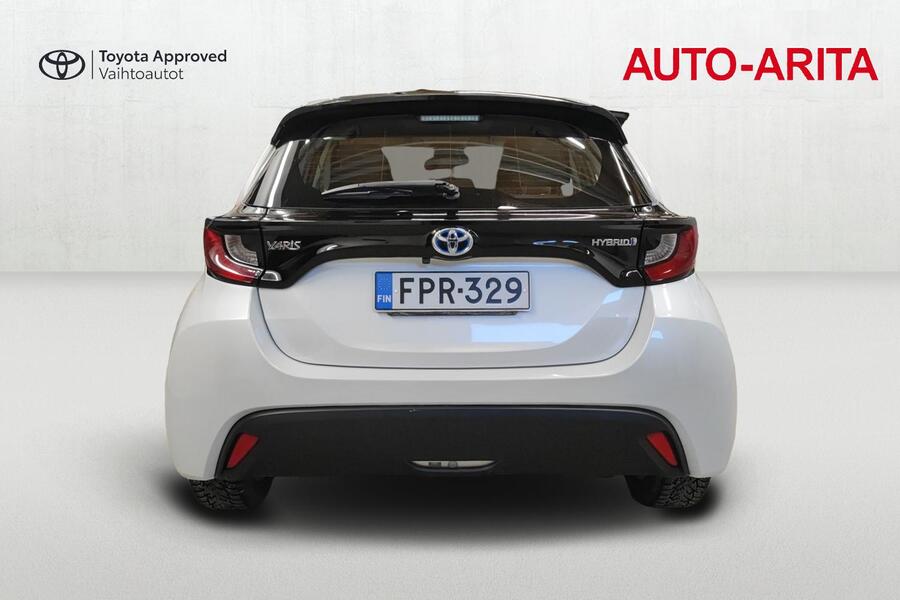 Toyota Yaris vaihtoauto