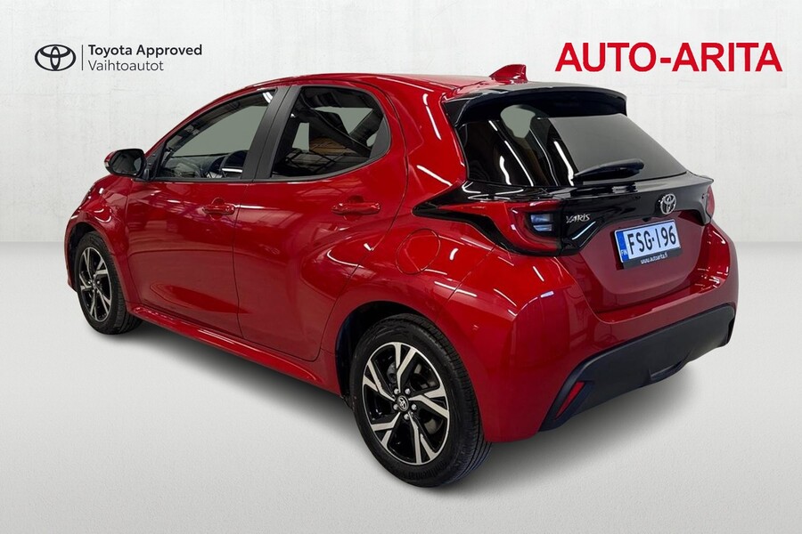 Toyota Yaris vaihtoauto