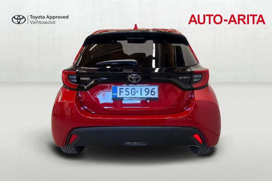 Toyota Yaris vaihtoauto