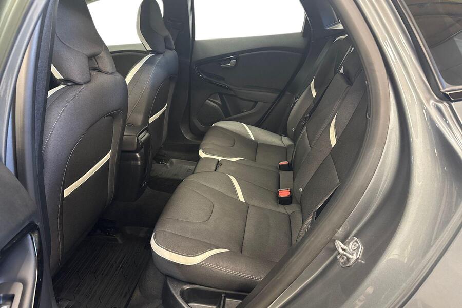 Volvo V40 vaihtoauto