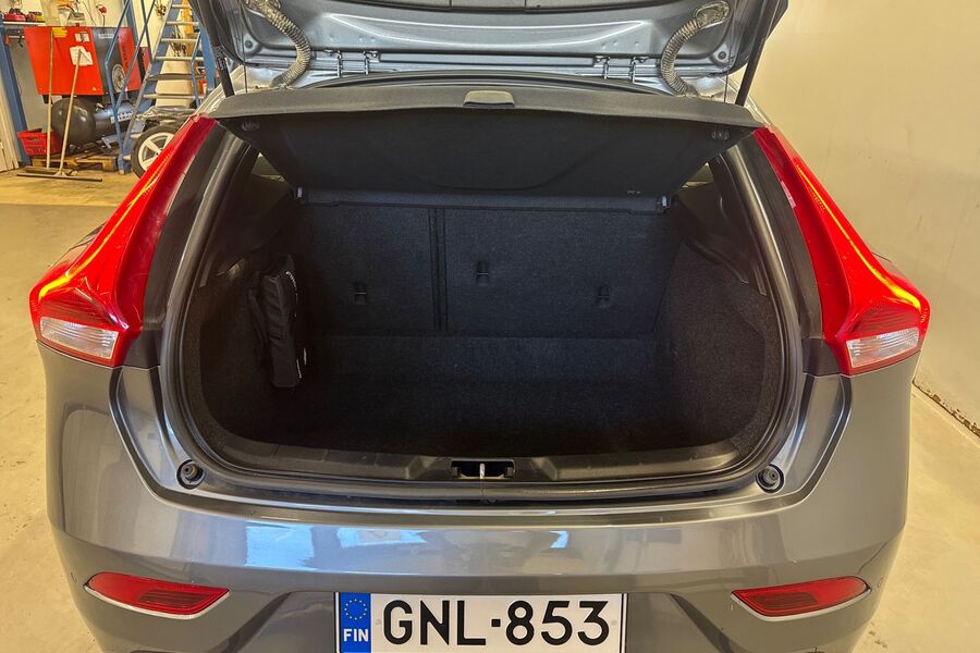 Volvo V40 vaihtoauto