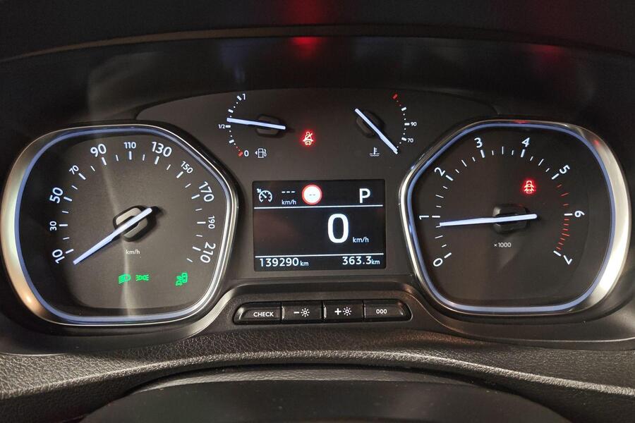 Toyota Proace Verso vaihtoauto