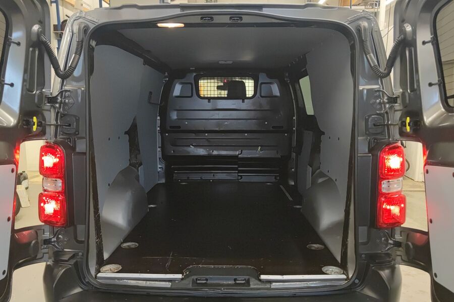 Toyota Proace vaihtoauto