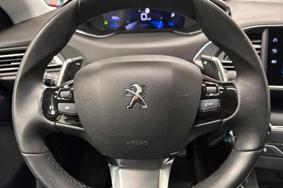 Peugeot 308 vaihtoauto