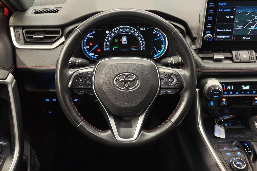 Toyota RAV4 vaihtoauto