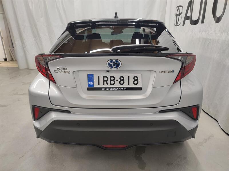 Toyota C-HR vaihtoauto