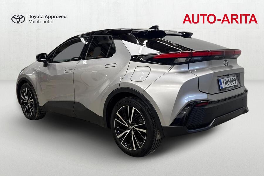 Toyota C-HR vaihtoauto