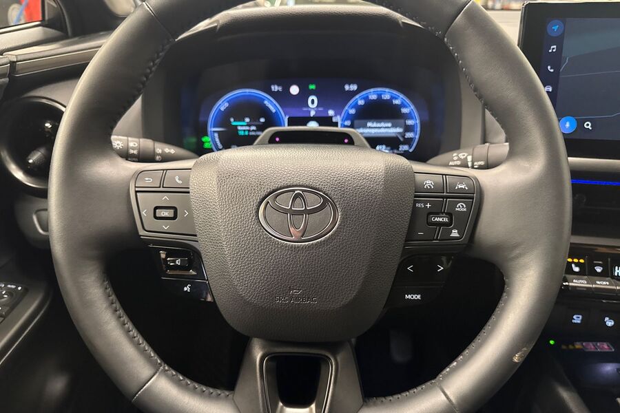 Toyota C-HR vaihtoauto