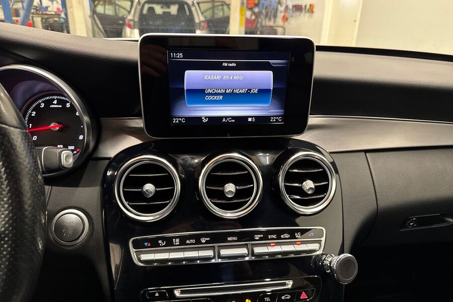 Mercedes-Benz C vaihtoauto