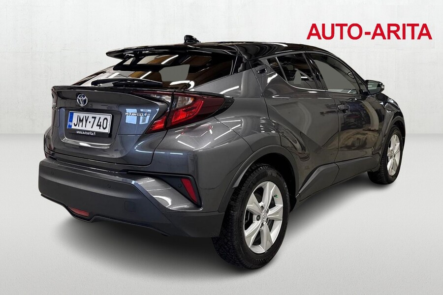 Toyota C-HR vaihtoauto