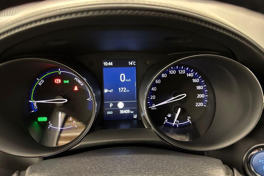 Toyota C-HR vaihtoauto