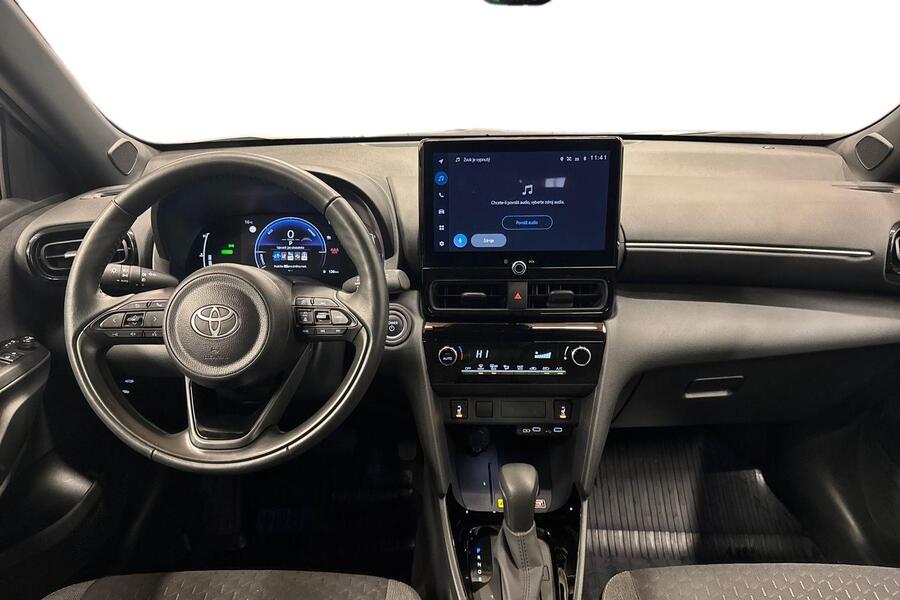 Toyota Yaris Cross vaihtoauto