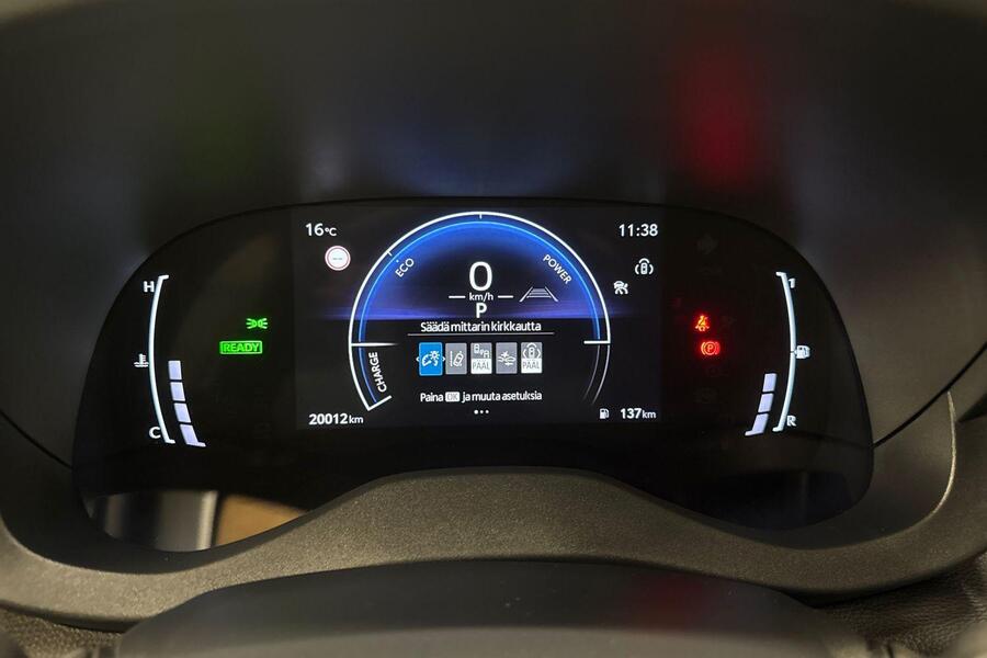 Toyota Yaris Cross vaihtoauto