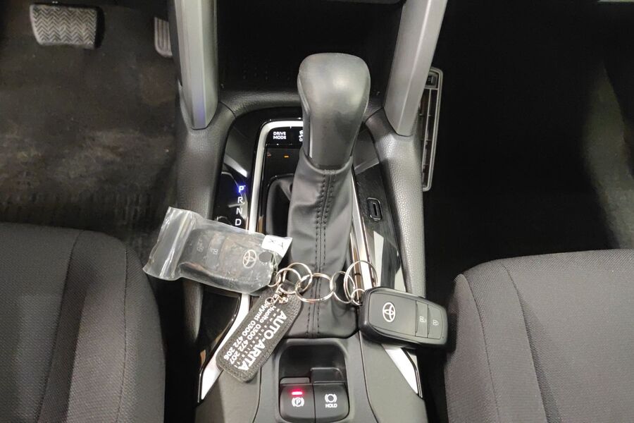 Toyota Corolla Cross vaihtoauto