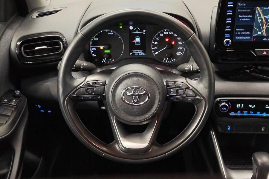 Toyota Yaris vaihtoauto