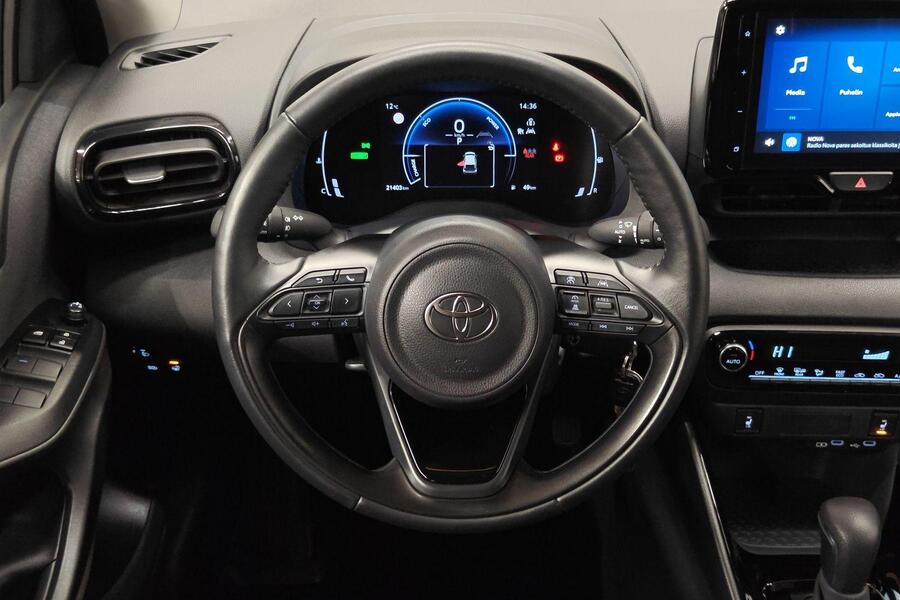 Toyota Yaris vaihtoauto