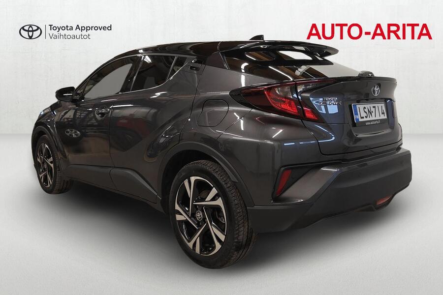 Toyota C-HR vaihtoauto