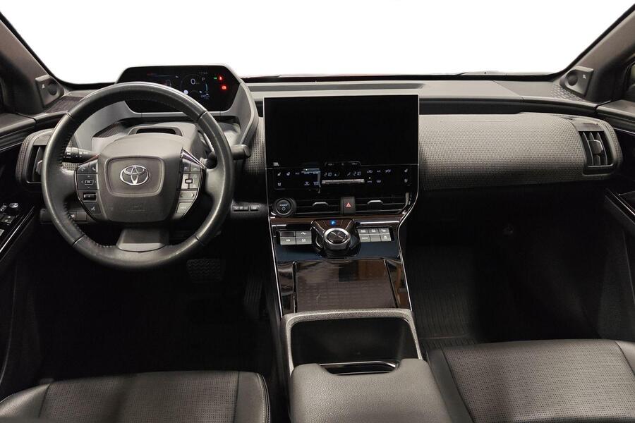 Toyota bZ4X vaihtoauto