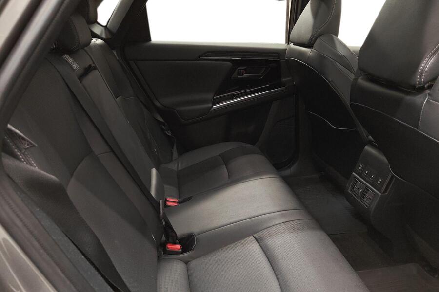 Toyota bZ4X vaihtoauto