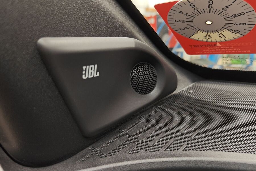 Toyota bZ4X vaihtoauto