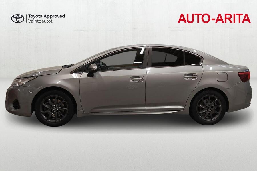 Toyota Avensis vaihtoauto