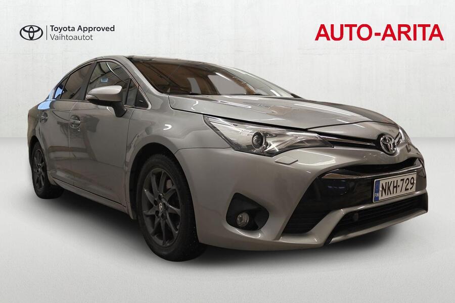 Toyota Avensis vaihtoauto