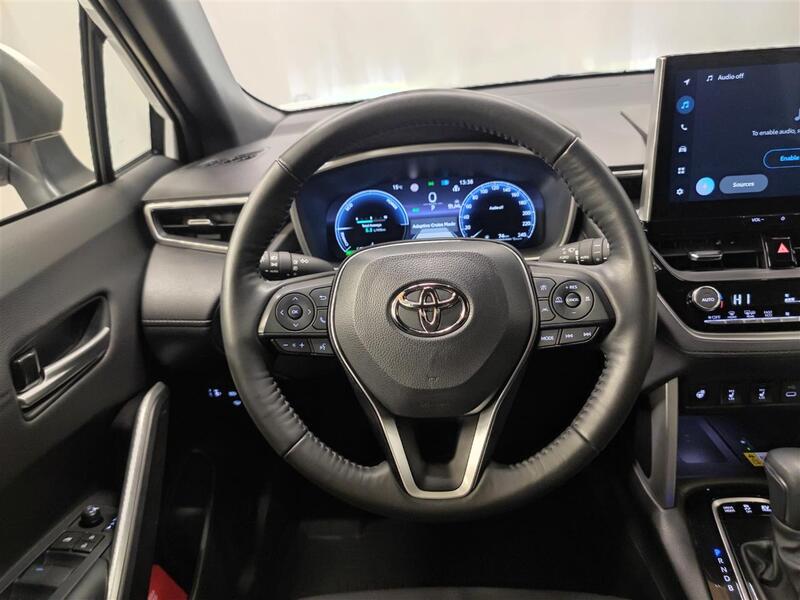 Toyota Corolla Cross vaihtoauto