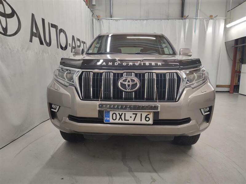 Toyota Land Cruiser vaihtoauto