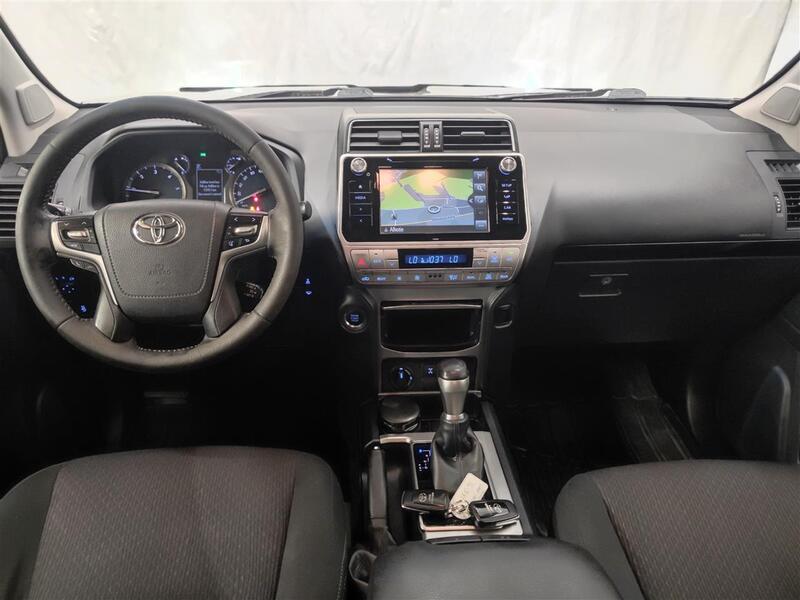 Toyota Land Cruiser vaihtoauto