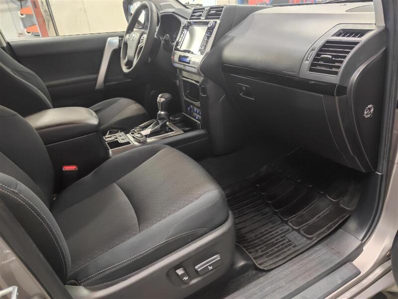 Toyota Land Cruiser vaihtoauto