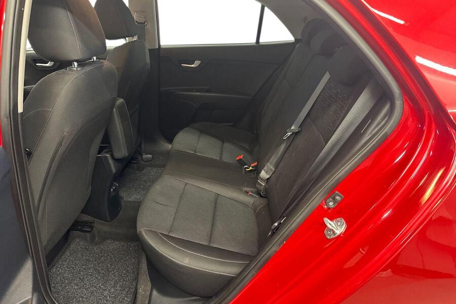 Kia Rio vaihtoauto