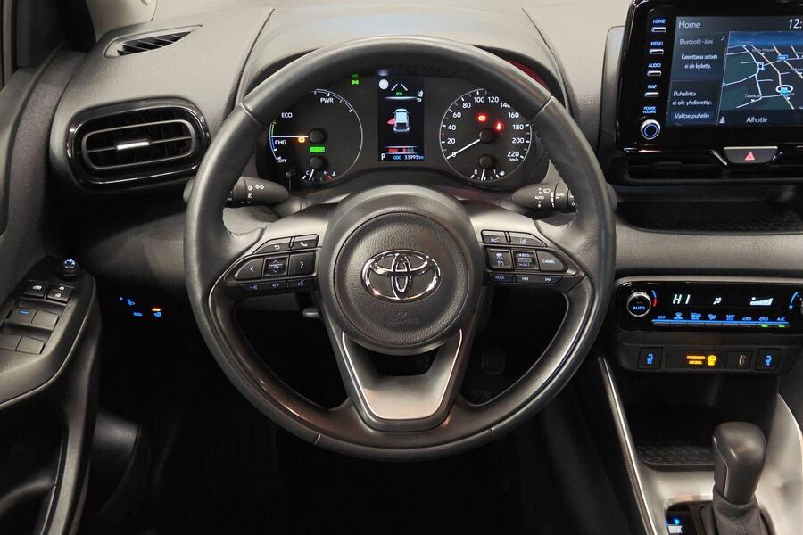 Toyota Yaris vaihtoauto