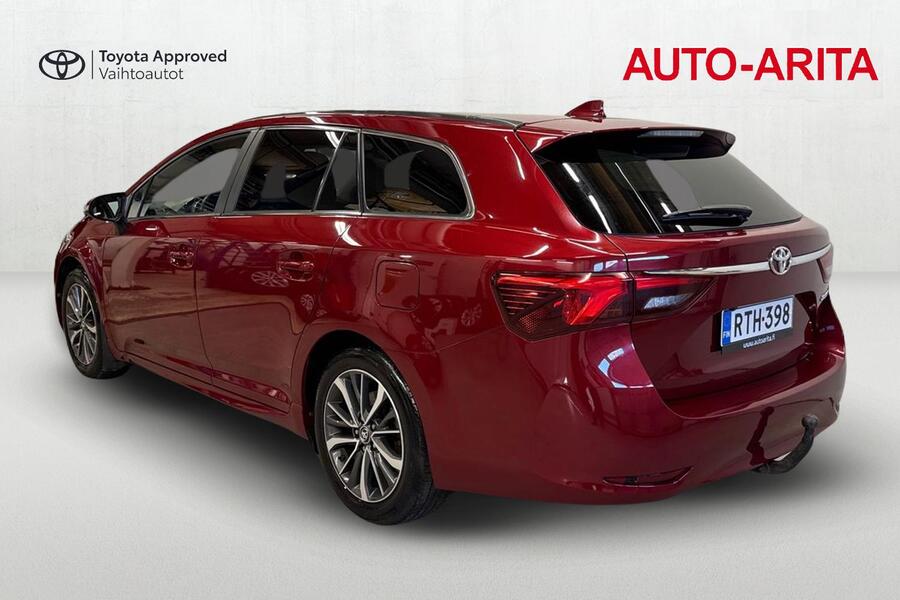 Toyota Avensis vaihtoauto