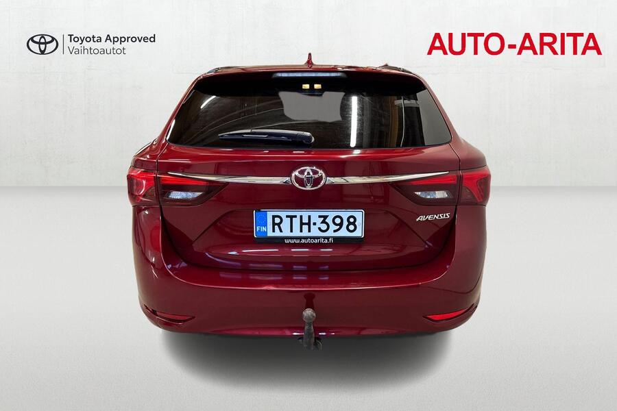 Toyota Avensis vaihtoauto