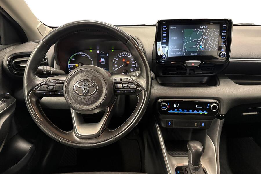 Toyota Yaris vaihtoauto