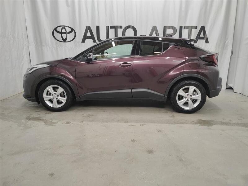 Toyota C-HR vaihtoauto