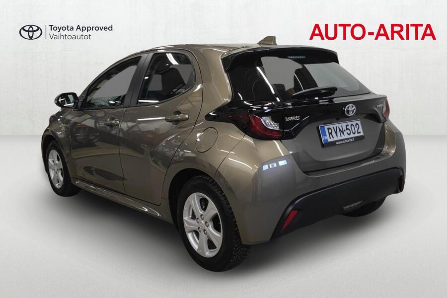 Toyota Yaris vaihtoauto