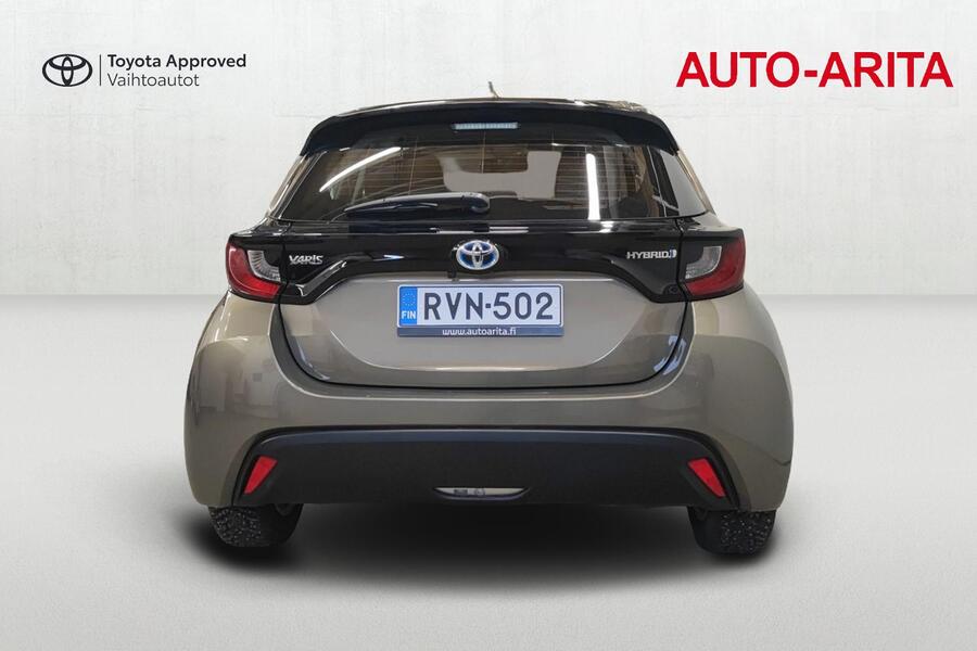 Toyota Yaris vaihtoauto