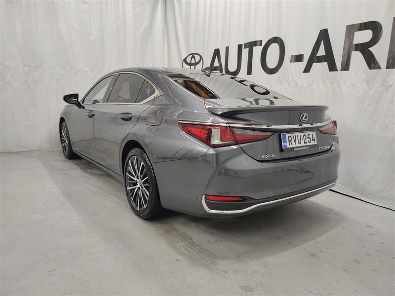 Lexus ES vaihtoauto