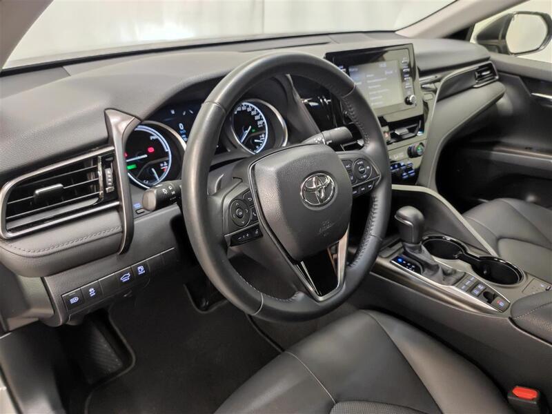 Toyota Camry vaihtoauto