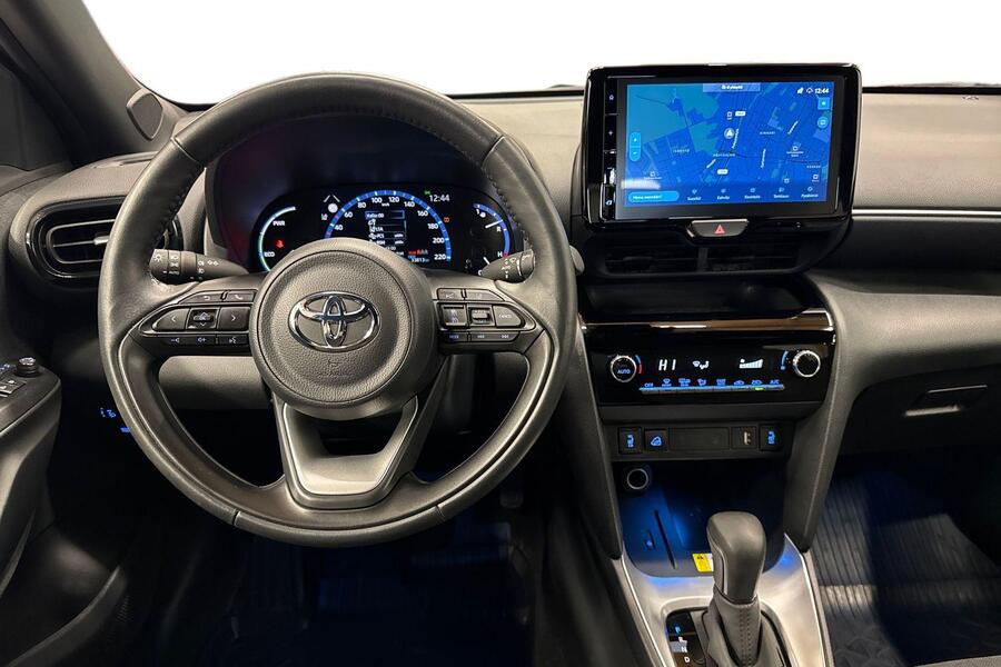 Toyota Yaris Cross vaihtoauto