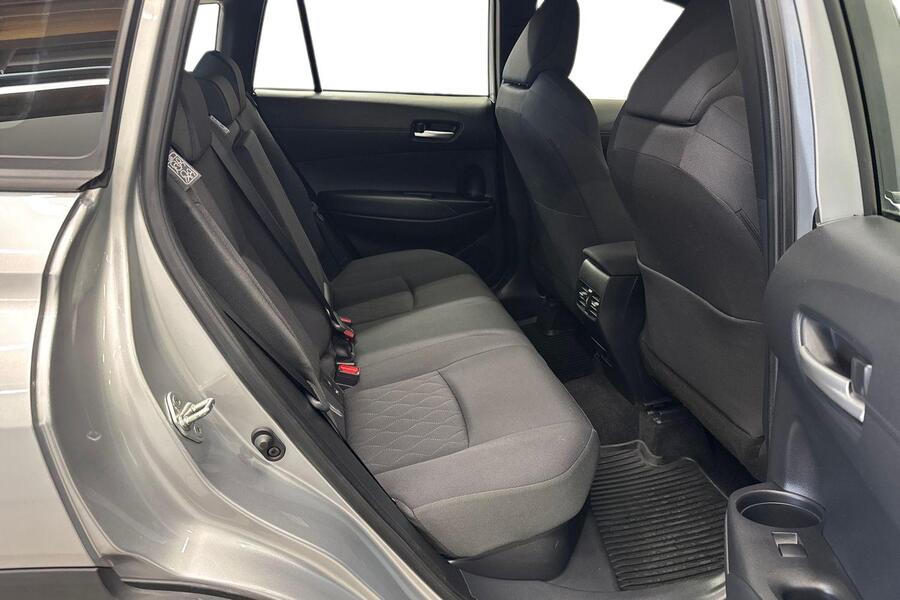 Toyota Corolla Cross vaihtoauto