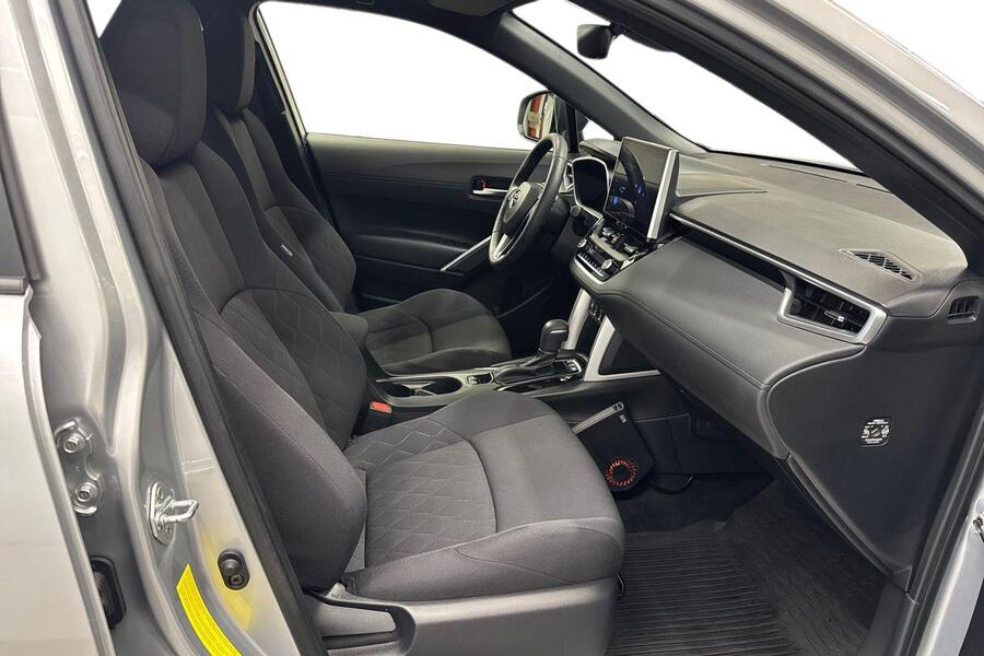 Toyota Corolla Cross vaihtoauto