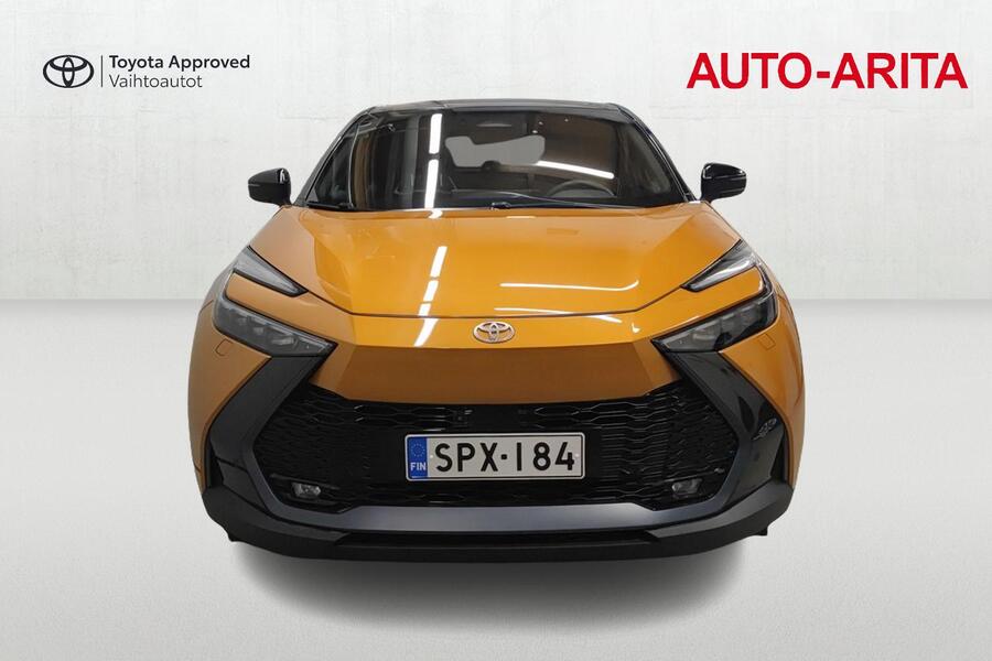 Toyota C-HR vaihtoauto