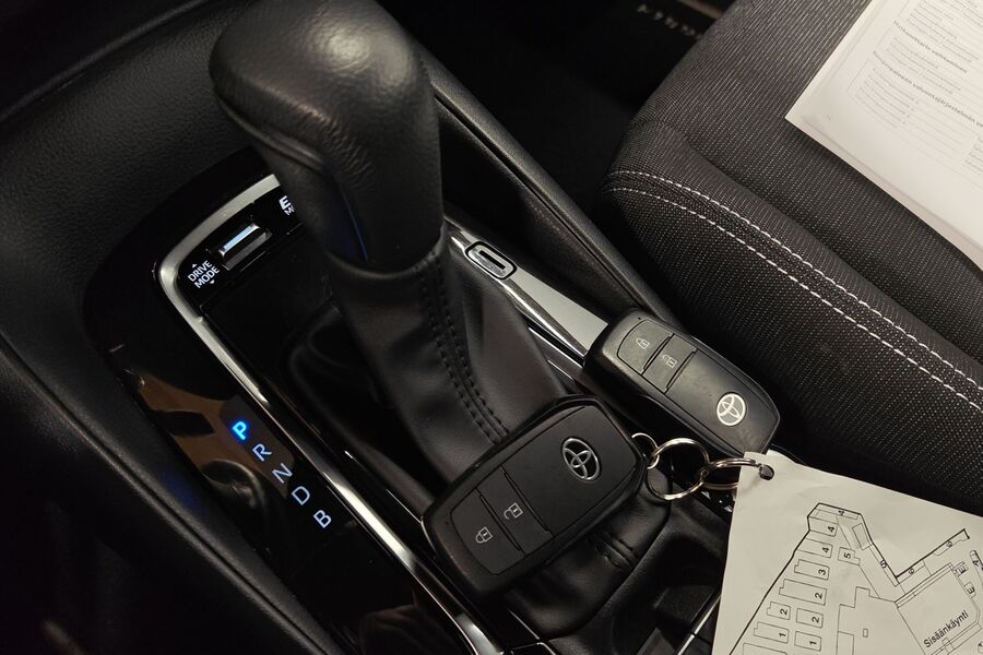 Toyota Corolla vaihtoauto